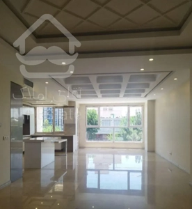 110متر/سالن پرده خور/طوقانی