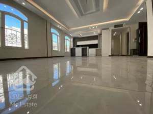 ۹۳متر دوخواب فول امکانات سالن پرده خور فردوس شرق