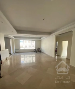 ۱۲۴متر/۳خواب/فول امکانات/پرده خور/شمال امام منتظر