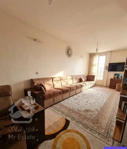 ۴۴ متر / بدون اوقاف/ سند تک برگ