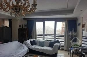 ۷۶ متر/ نیاوران (۲ خوابه) نورمستقیم
