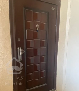 80 متری یه خوابه طبقه سوم خیابان سی تیر