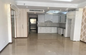 120 متر   میدان اسبی