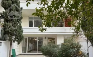 ویلایی ۲ طبقه شیک بازسازی شده ونک ملاصدرا