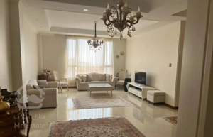 اراج ۱۱۰ متر /فول مشاعات/ فروشنده واقعی