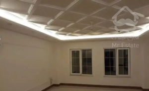 آپارتمان ۹۰ متری ۲ خواب طبقه۴