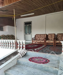 ویلا۱۵۰متری درزمین۸۰۰متر وحدود۱۰۰۰متر باغ کنارملک