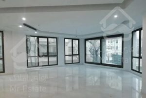 زعفرانیه 1200متر/مغازه/ارتفاع سقف بلند(کلیه مشاغل)