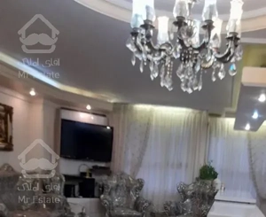 ۹۷ متر / فول / سالن پرده خور / سازمان برنامه