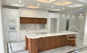 ۲۰۰ متر تاپ لوکیشن