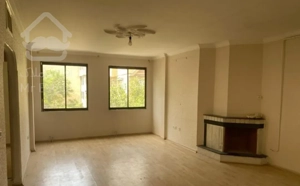 هنرستان(زیر پیروزی) ۸۵متر سر دونبش عرق نور