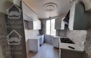 آپارتمان ۴۸ متری   (پارکینگ دار)