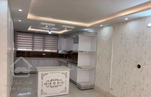 ۸۰ متر طبقه راه جدا بلوار اول