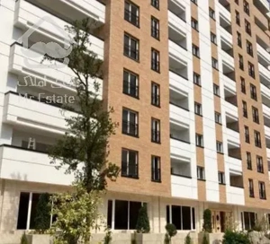 آپارتمان //۳۰۰متر /دربند//