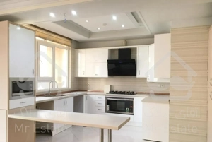 ۱۲۰متر.۲خواب.۴سال ساخت