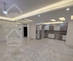 آپارتمان ۱۱۸متر/کلیدنخورده/سالن پرده خور