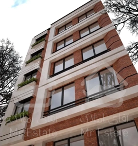 اپارتمان ۱۶۰متری شیک طبقه سوم لاهور