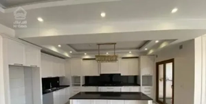 ۱۶۵متر/۳خواب/۵ساله/۲پارکینگ/شهرک غرب