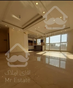 خرید و فروش ۱۰۹متر ۵ساله سالن پرده خور سازمان مرکز