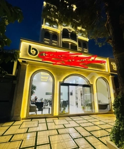 آپارتمان 190 متری / تک واحدی / جنوبی