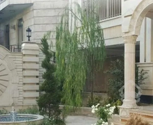 آپارتمان ۱۹۰ متری نیاوران/۲ پارکینگ سندی