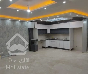 آپارتمان خ انقلاب / ساحلی دلفان/ کلید اول