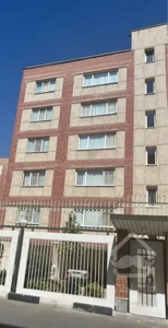 ۱۰۵ متر ۲ خواب تهرانسر مسکن ویژه احرار زنجان بتنی