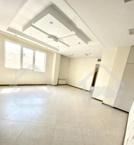 ۷۵متر فول ۱۰ساله غرق نور (شهران جنوبی)