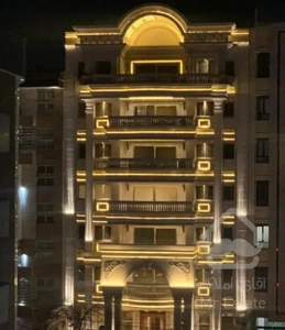 ۱۵۰ متر سالن رو به نما/۱۳ واحده/شیک