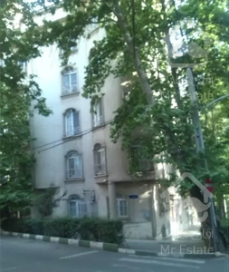 109 متر سکونت و سرمایه گذاری در تاپ لوکیشن فرمانیه شرقی