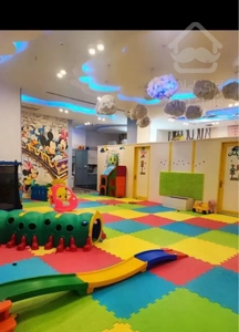 ۱۱۷ متر/لابی و امکانات بینظیر نورمستقیم بدون پرتی