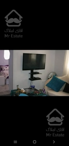 ۴۷متر، نورگیر عالی، سالن مربع، انباری