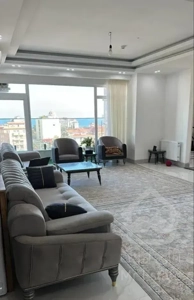 واحد سه خوابه ( ویو زیبا)