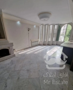 ۱۱۲ متر فردوس شرق رو به روی پارک