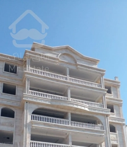 فروش آپارتمان ۱۳۰ متری ۳ خوابه