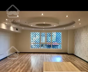 ١٣١ متر غرق در نور کلید نخورده دو تراس و پارکینگ