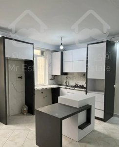 ۷۶ متر دوخوابه طبقه دوم انباری آسانسور شیخ هادی