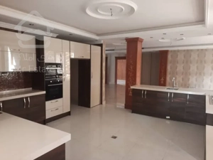 اجاره واحد 204 متر قلب پاسداران