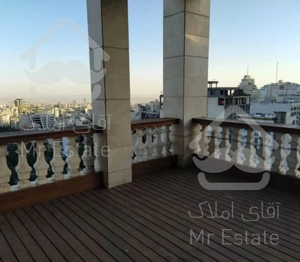 خرید آپارتمان ۳۰۰ متری نیاوران یاسر