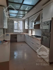 180 متر / آپارتمان / لوکیشن دروس