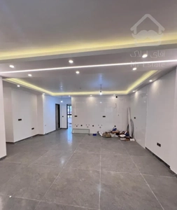 آپارتمان ۱۱۴ متری ۲ خوابه/مرکز شهر/۳۲۰ میلیون وام