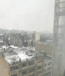 ۱۱۱ متری طبقه اول