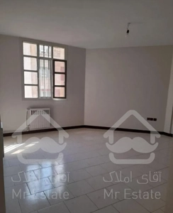 ۷۰ متر تک خواب ۴ تا پارکینگ