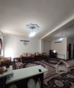 آپارتمان ۹۰ متری *آسانسور*سند* خوش قیمت درخ آزادی