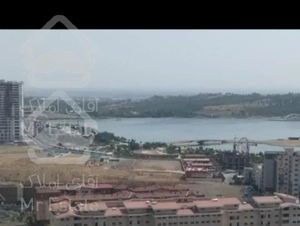 خرید آپارتمان ۹۸ متری ۲ خواب دریاچه چیتگرمنطقه۲۲  با چشم‌انداز باز ویو ابدی دریاچه