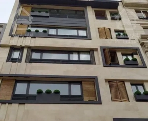 شمال فردوس شرق/۲۰۷ متر تک واحدی