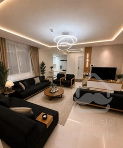 فروش آپارتمان ۱۳۰ متری ، شهرک گلستان