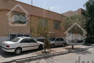 ویلایی ۲۸۰ متر دو بر