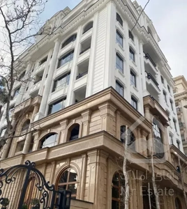 قیطریه*تواضعی*بقیمت ترین ملک شمرون۲۳۹متر ۳ پارکینگ