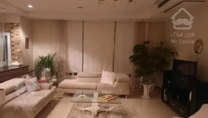 اجاره ۱۴۰متر داراباد طبقه اخر /ویو شهر